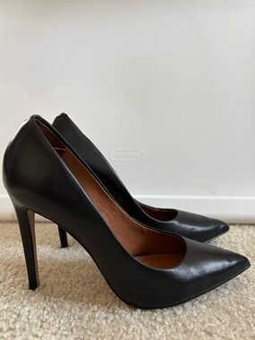 Steve Madden Black Pointed-Toe Stiletto Pumps Size 9